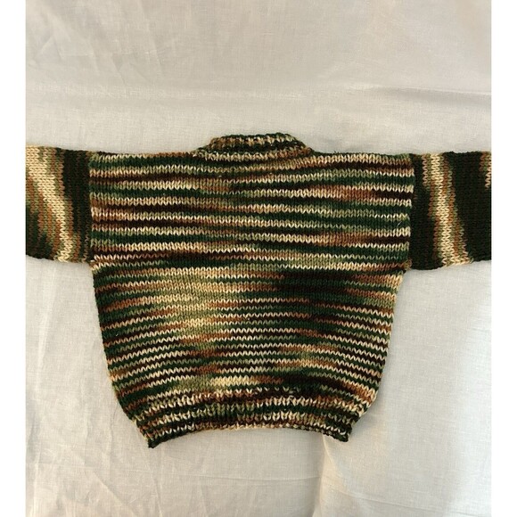6-12 months Boy/Girl Home Knitted Baby Cardigan Warm, Soft and Comfortable - Picture 8 of 9